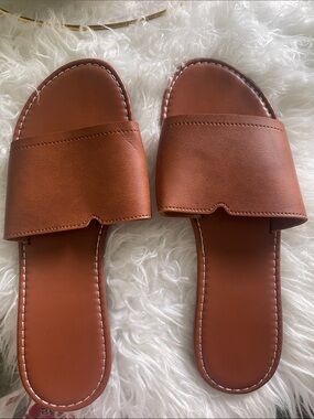 Source Unknown Tan Brown Slide Sandals for Women